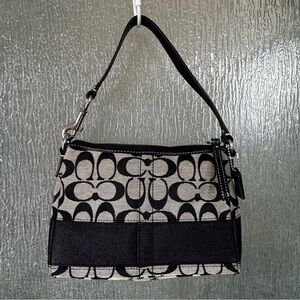 Coach Black and grey Shoulder Bag with Signature Design